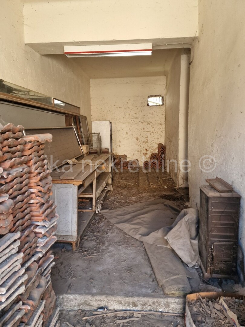 BRINJE - najam -  poslovni prostori 80 m2 i 60 m2 (6)