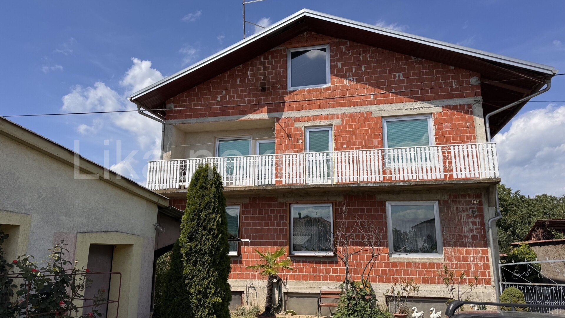 SRAČINEC (Varaždin) - kuća katnica, velike hale,  građvinsko zemljište