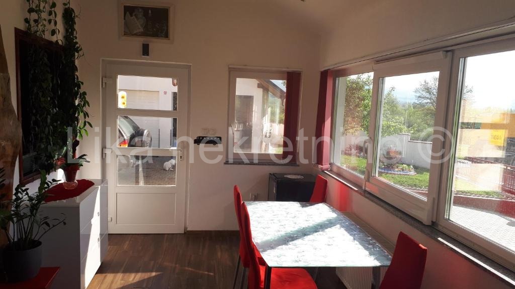 GOSPIĆ ( Barlete ) - Villa Nina s vanjskim bazenom (25)