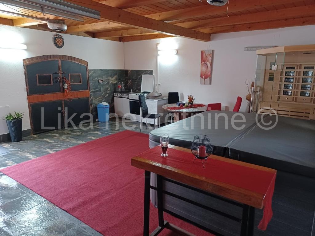 GOSPIĆ ( Barlete ) - Villa Nina s vanjskim bazenom (22)