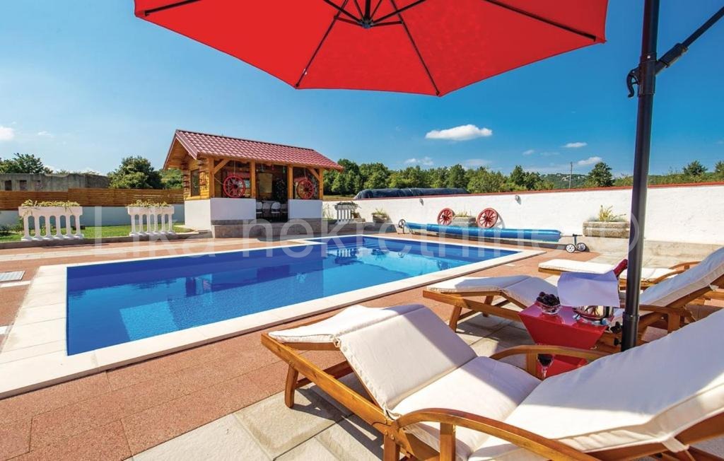 GOSPIĆ ( Barlete ) - Villa Nina s vanjskim bazenom (12)