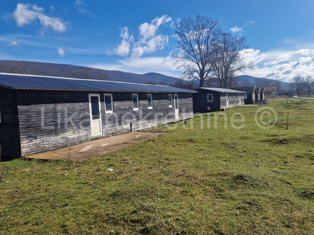 SINAC (Otočac) ÖKO-Dorf mit 5 Häusern (7)