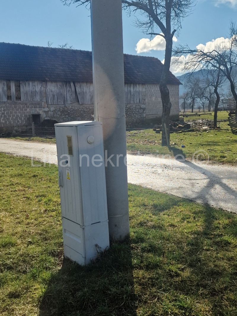 SINAC (Otočac) ÖKO-Dorf mit 5 Häusern (10)