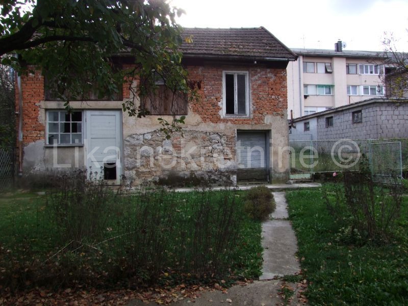 Otočac, Zentrum - Wohnung im Haus (12)