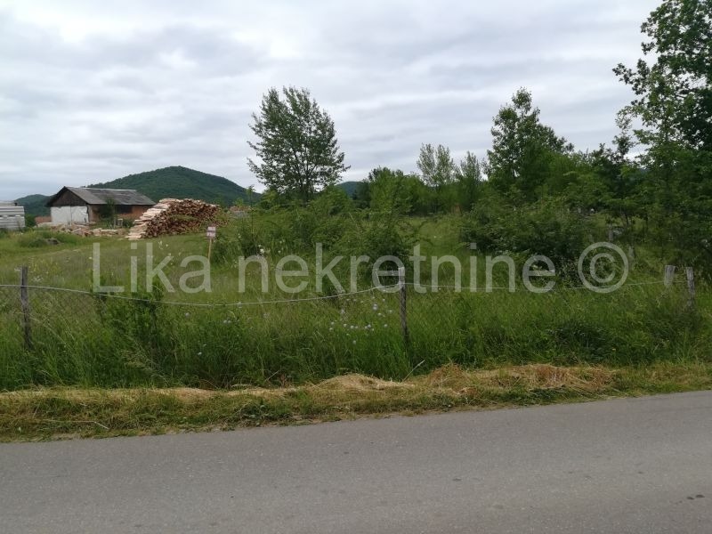 OTOČAC- Gornja Dubrava, građevinsko zemljište (3)
