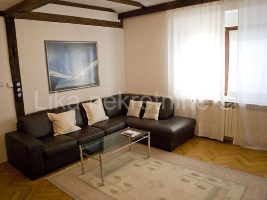 ZAGREB-CENTAR-Dvoetažni stan sa terasom - 147m2 - 3. kat (8)