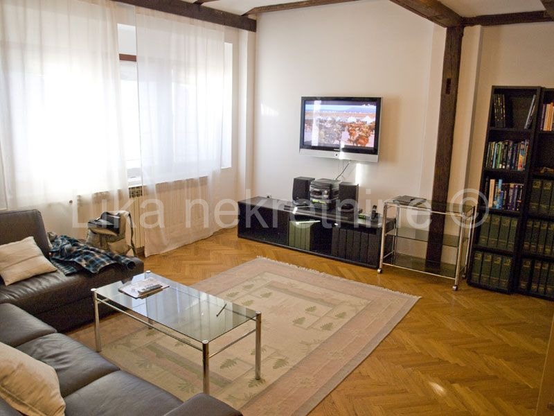 ZAGREB-CENTAR-Dvoetažni stan sa terasom - 147m2 - 3. kat
