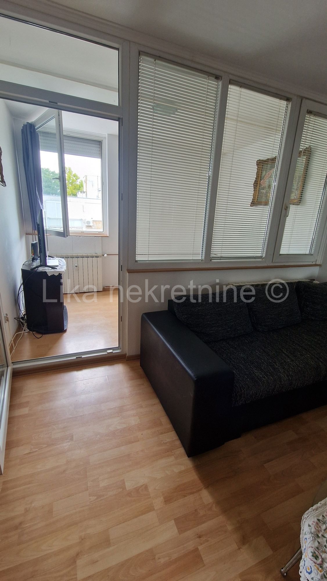 ZAGREB-DUBRAVA-MIRKA DEANOVIĆA- DVOSOBNI STAN-5.KAT-LIFT (5)