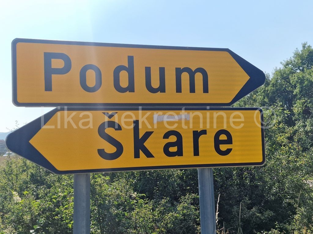 PODUM ( Otočac ) poljoprivredno i građevinsko zemljište (2)