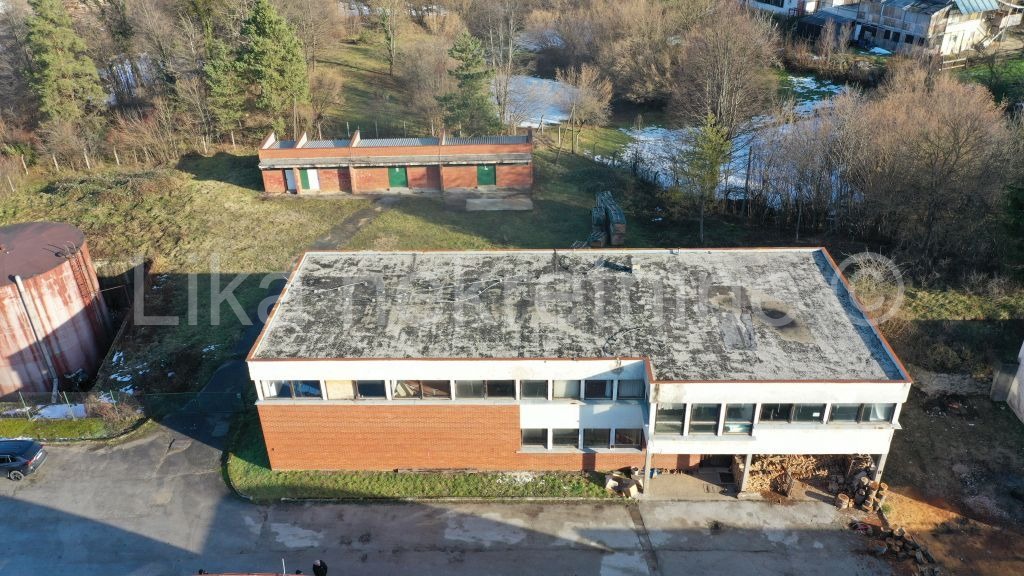 SLUNJ - Gornje Trbovište - Upravna zgrada, hala, industrijsko dvorište (7)