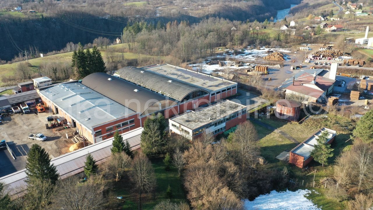 SLUNJ - Gornje Trbovište - Upravna zgrada, hala, industrijsko dvorište (13)