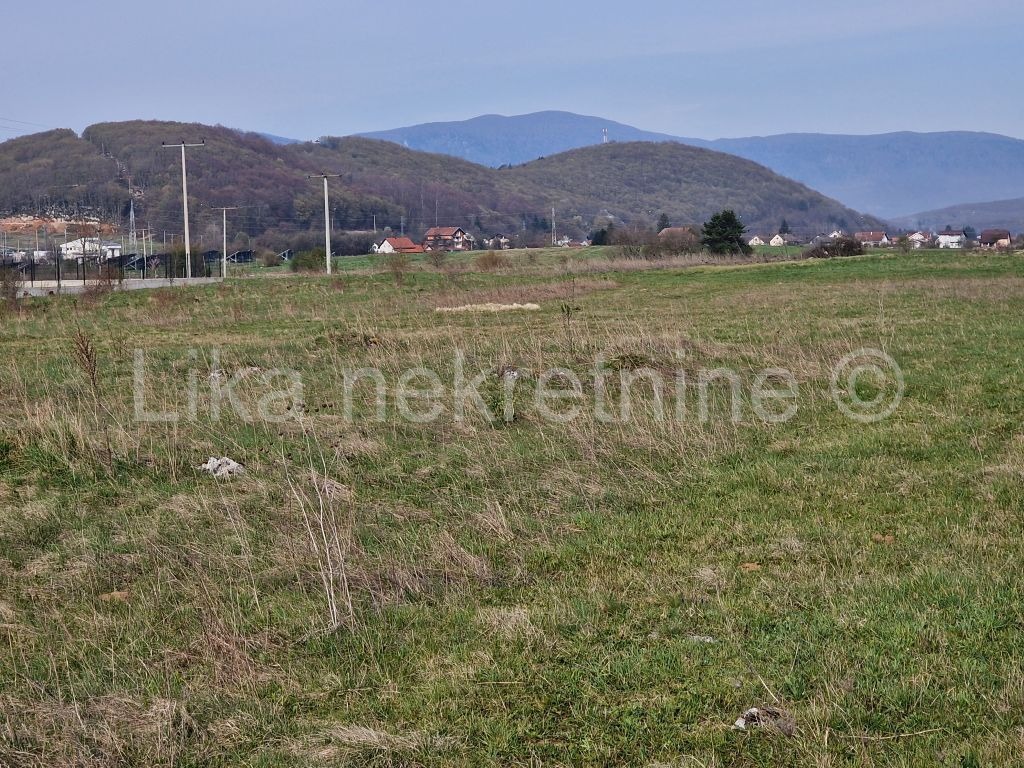 OTOČAC - Špilnik- zemljište poslovne namjene uz Industrijsku zonu (3)