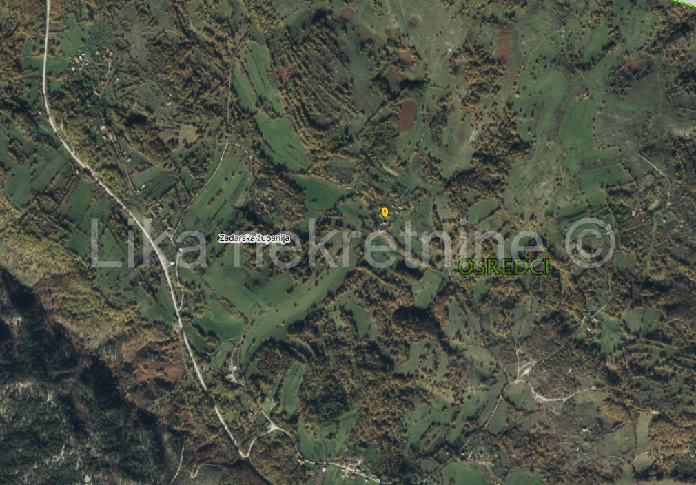 GRAČAC-OSREDCI- Građevinsko, poljoprivredno i šuma- stari temelji kuče