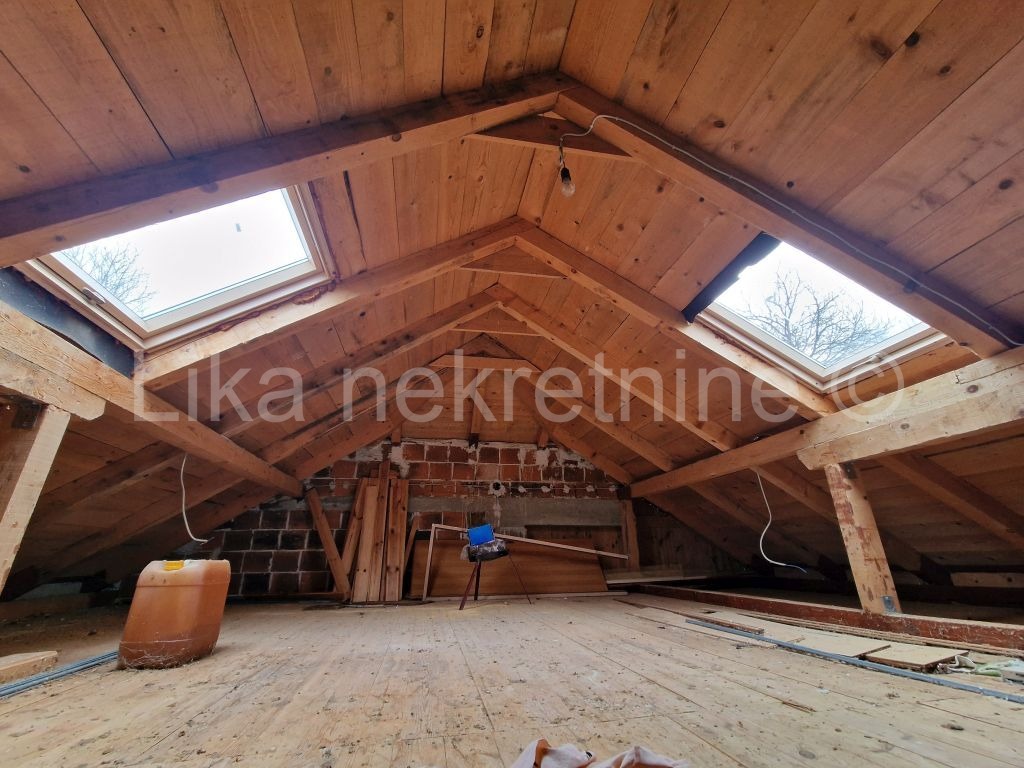 SINAC ( Otočac ) vikendica uz rijeku Gacku (8)