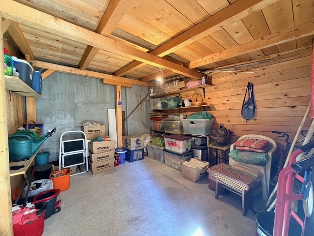Stan, Zagreb Ljubljanica (Rudeš): 59 m2 - spremište 12 m2 (14)