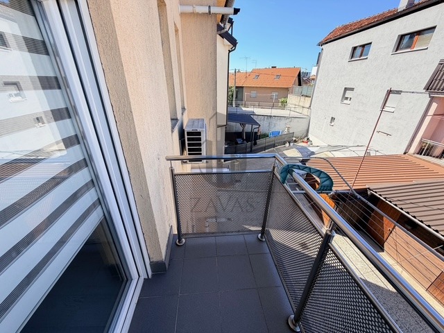 Stan, Zagreb Ljubljanica (Voltino): 59 m2 - spremište 12 m2 (11)