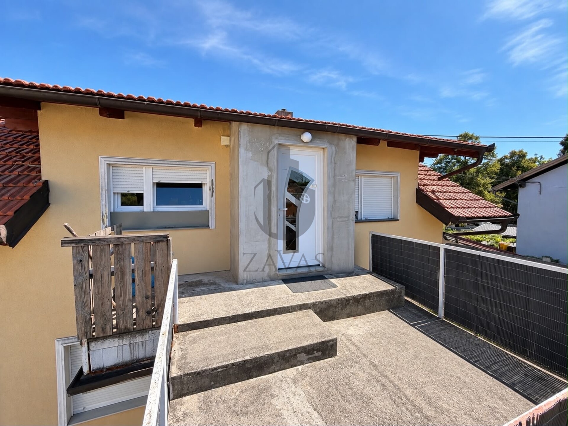 Investicija! Kuća, Zagreb Savica: 197m2 (3 stana) + garaža! (24)