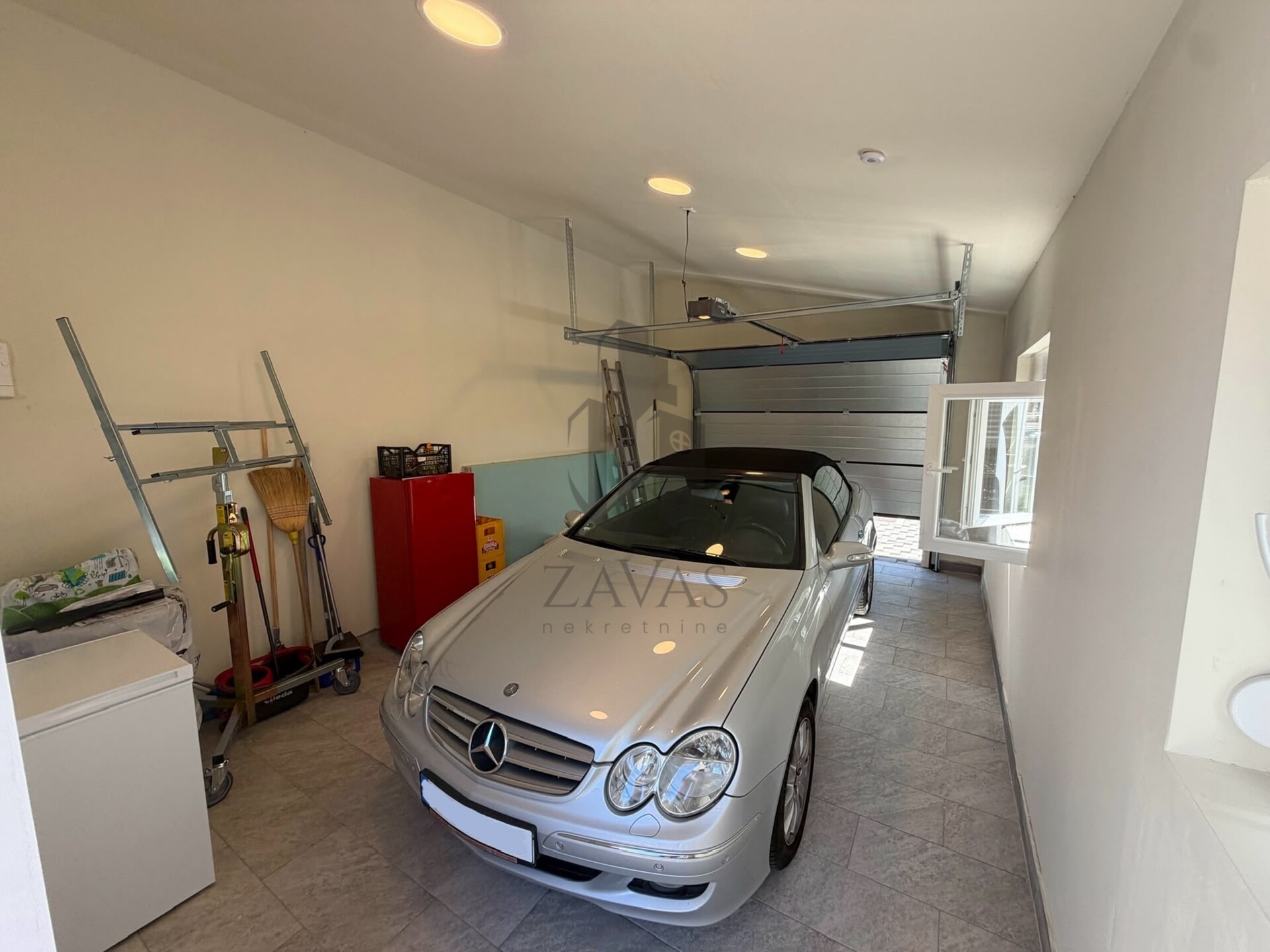 Investition! Haus, Zagreb Savica: 197m2 (3 Wohneinheiten) + Garage! (19)