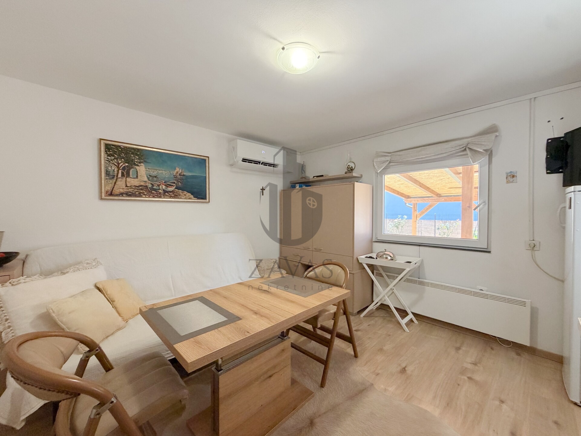 Investition! Haus, Zagreb Savica: 197m2 (3 Wohneinheiten) + Garage! (7)