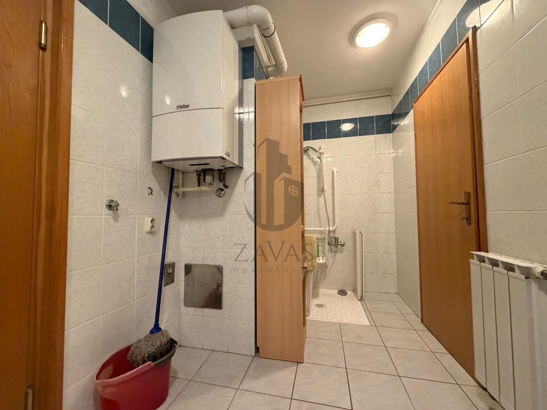 Stan Zagreb: Sesvete - 60 m2, loggia + spremište (9)