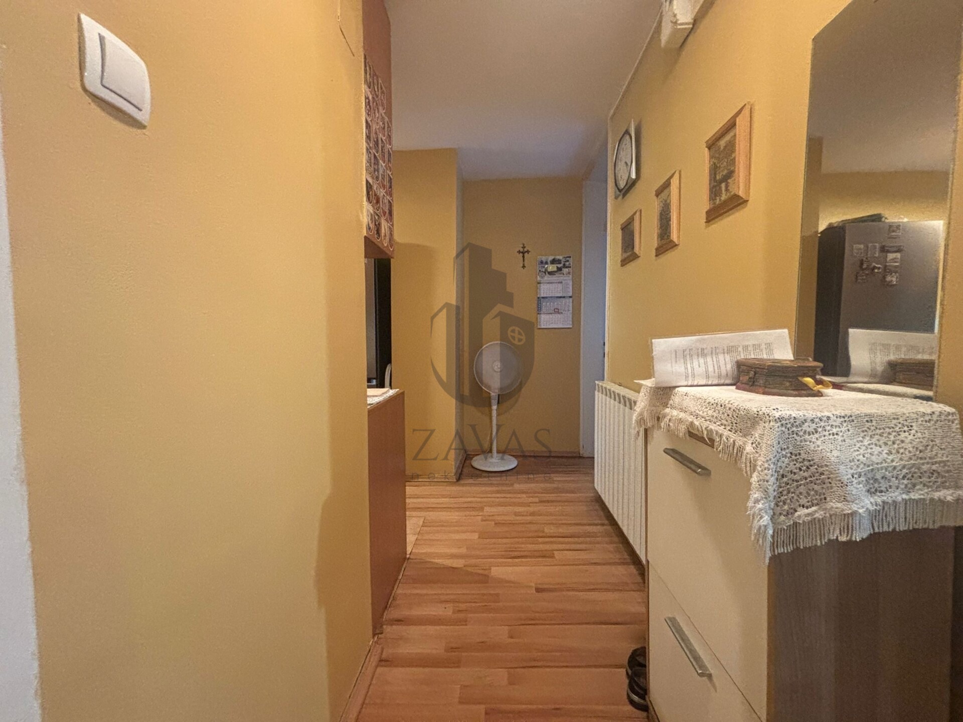 Stan, Zagreb - Folnegovićevo naselje - 48 m2 + spremište (5)