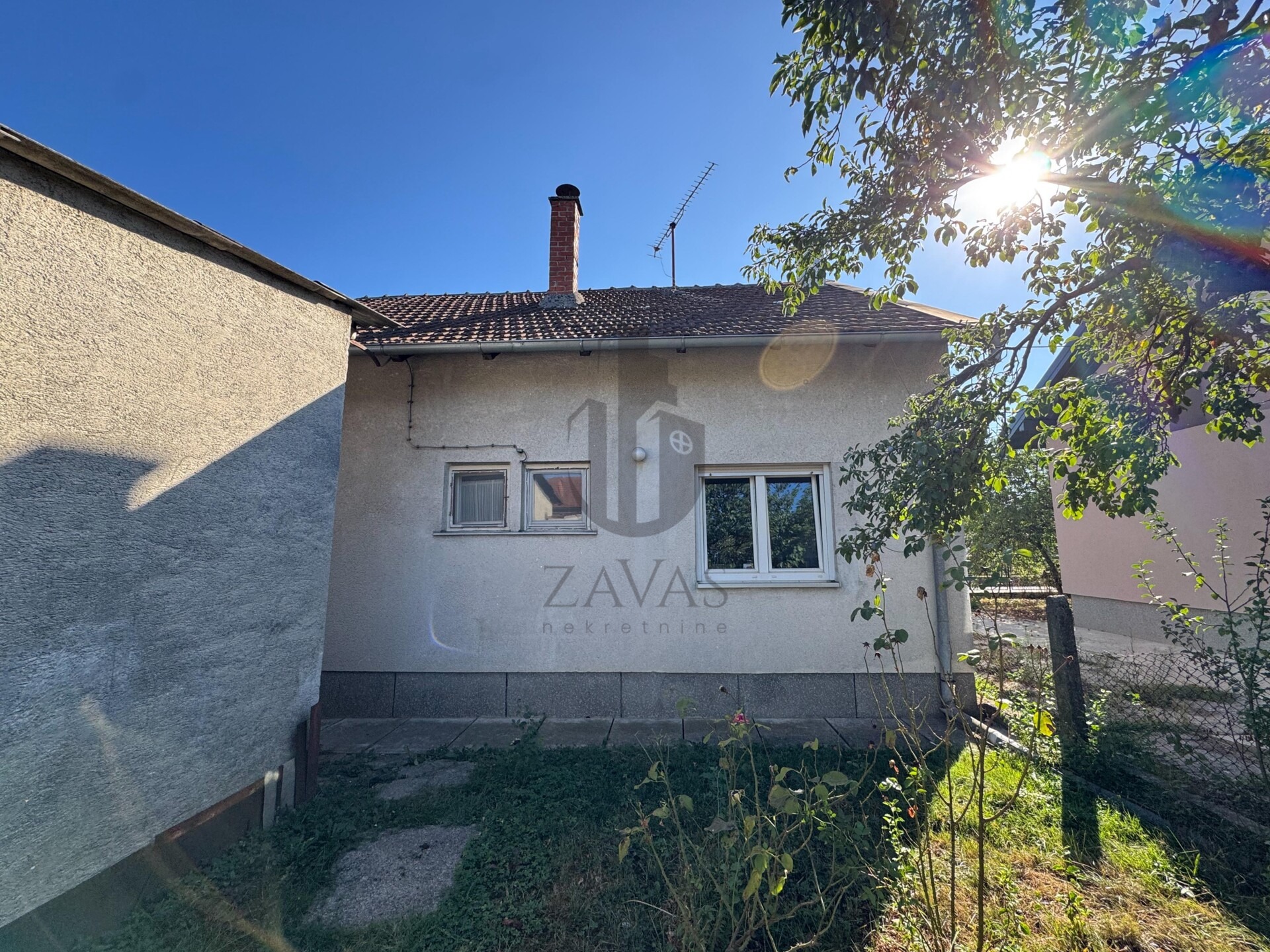 Hrvatski Leskovac: Haus 111,5m2 + 24m2 + Hof 318m2 (12)