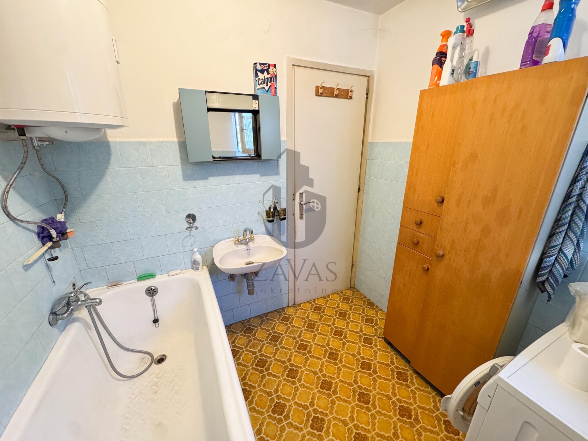 Hrvatski Leskovac: Haus 111,5m2 + 24m2 + Hof 318m2 (8)