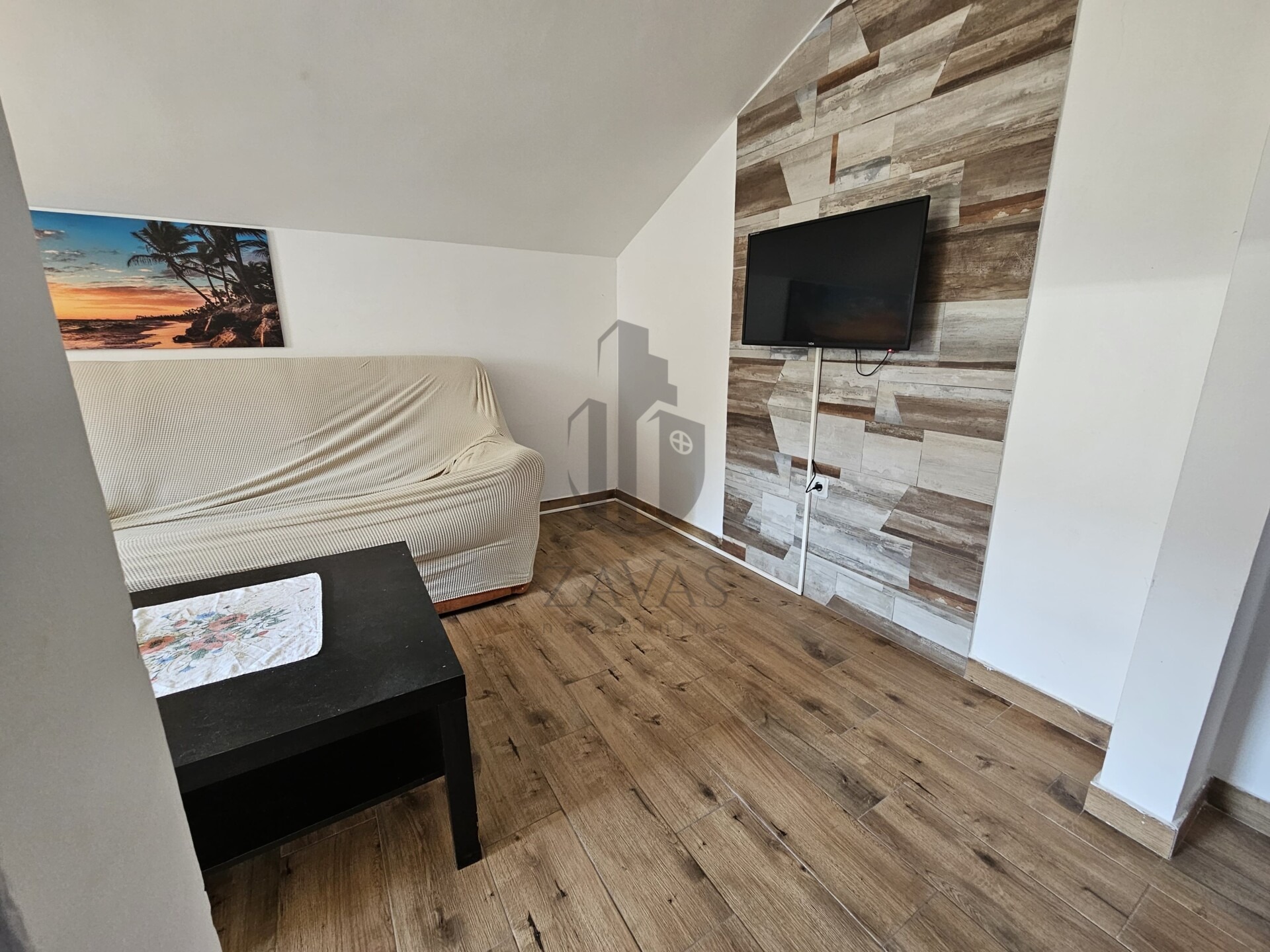 HAUS ZUM VERKAUF - SUPETAR, BRAČ (11)