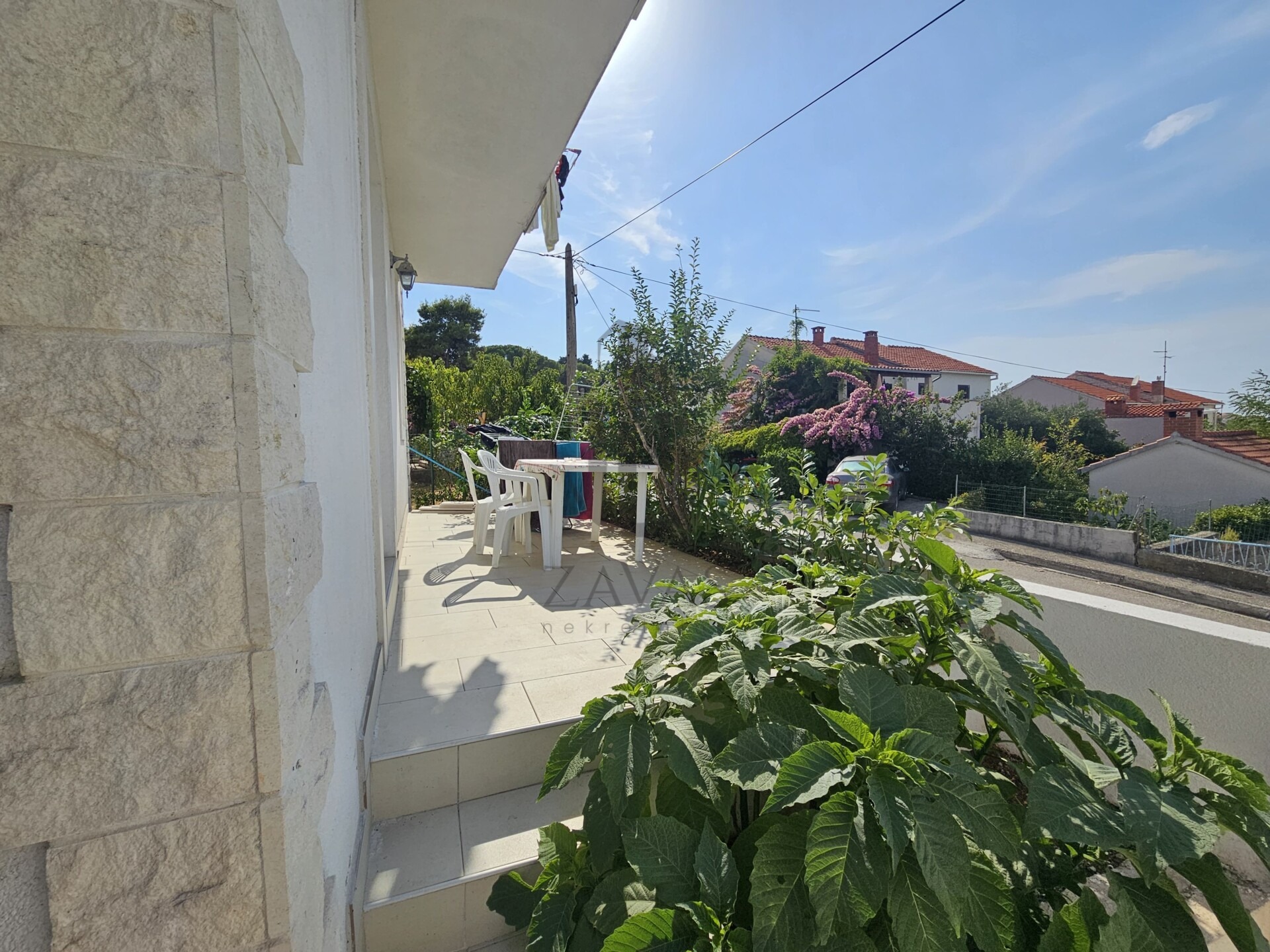 HAUS ZUM VERKAUF - SUPETAR, BRAČ (21)