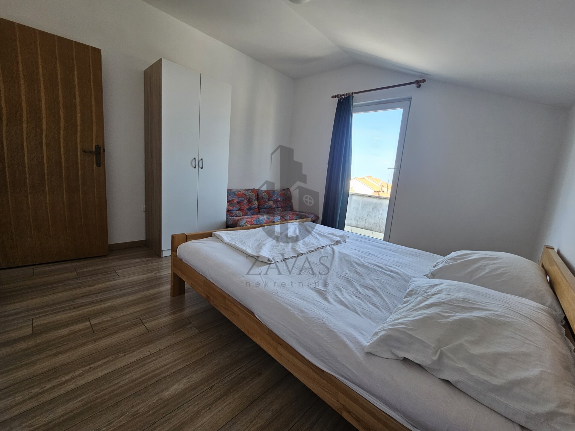 HAUS ZUM VERKAUF - SUPETAR, BRAČ (9)