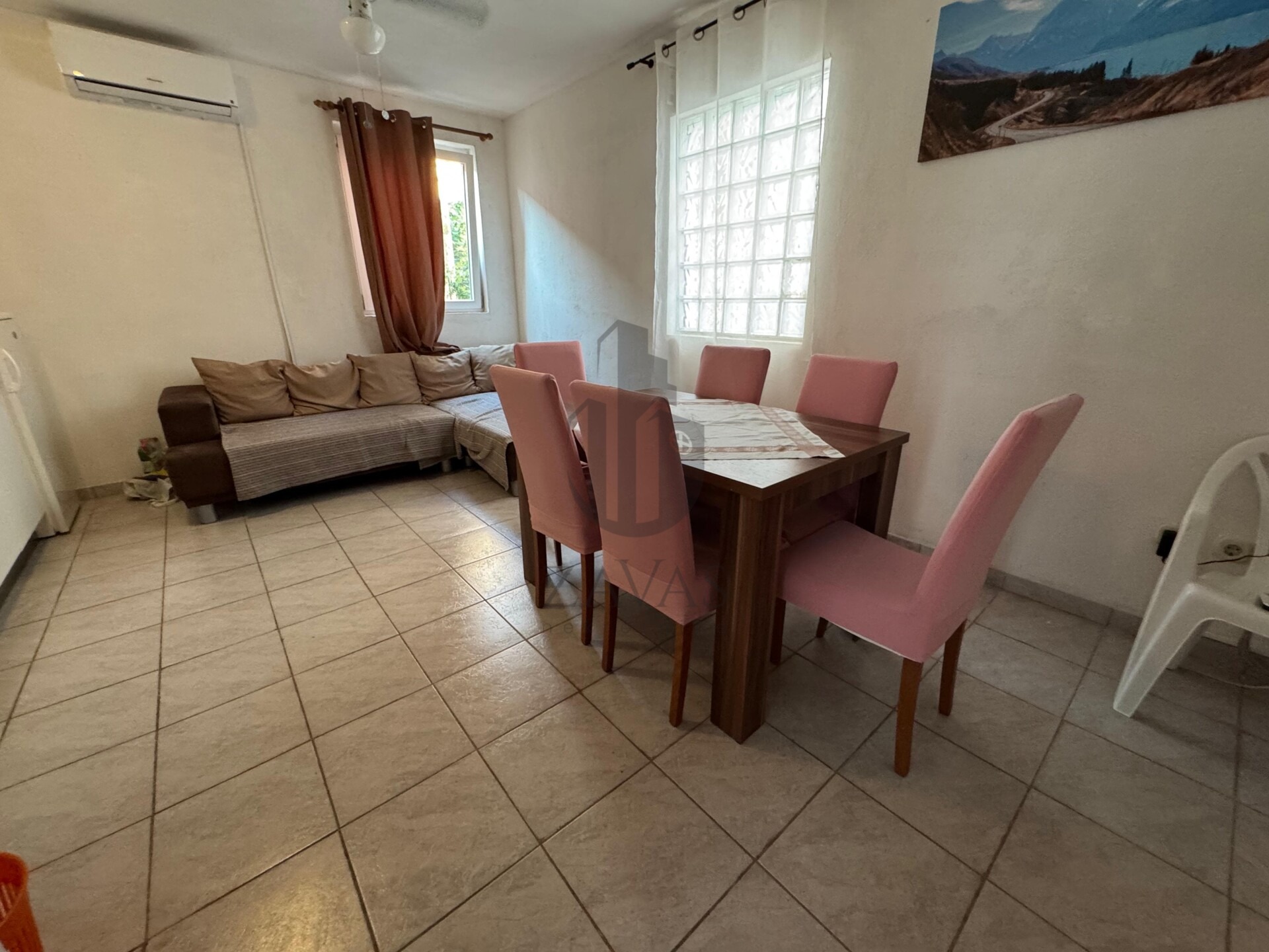 HAUS ZUM VERKAUF - SUPETAR, BRAČ (19)