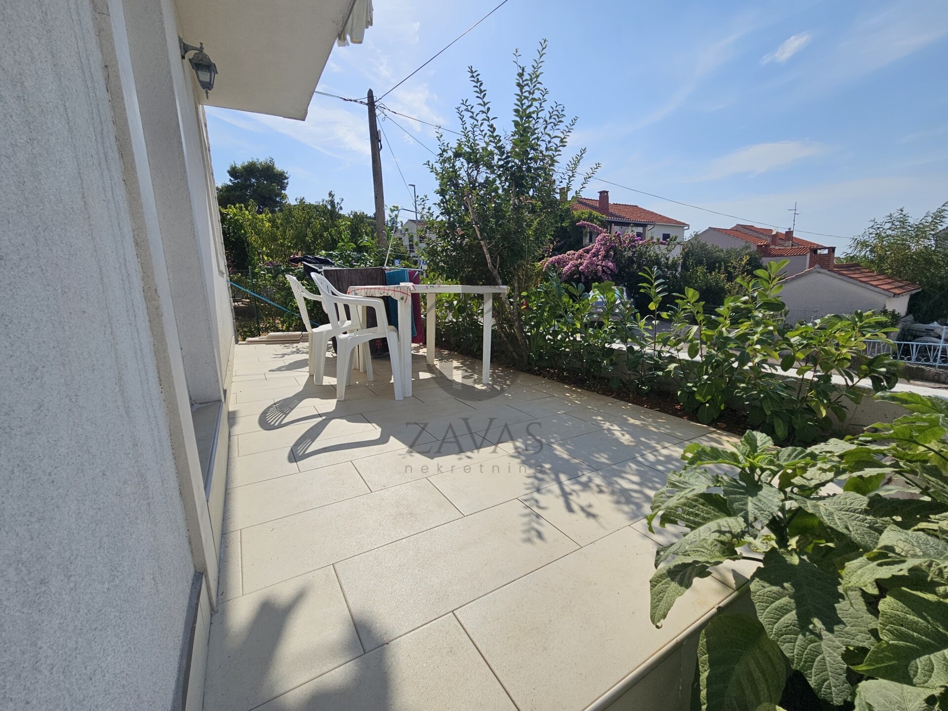 HAUS ZUM VERKAUF - SUPETAR, BRAČ (22)