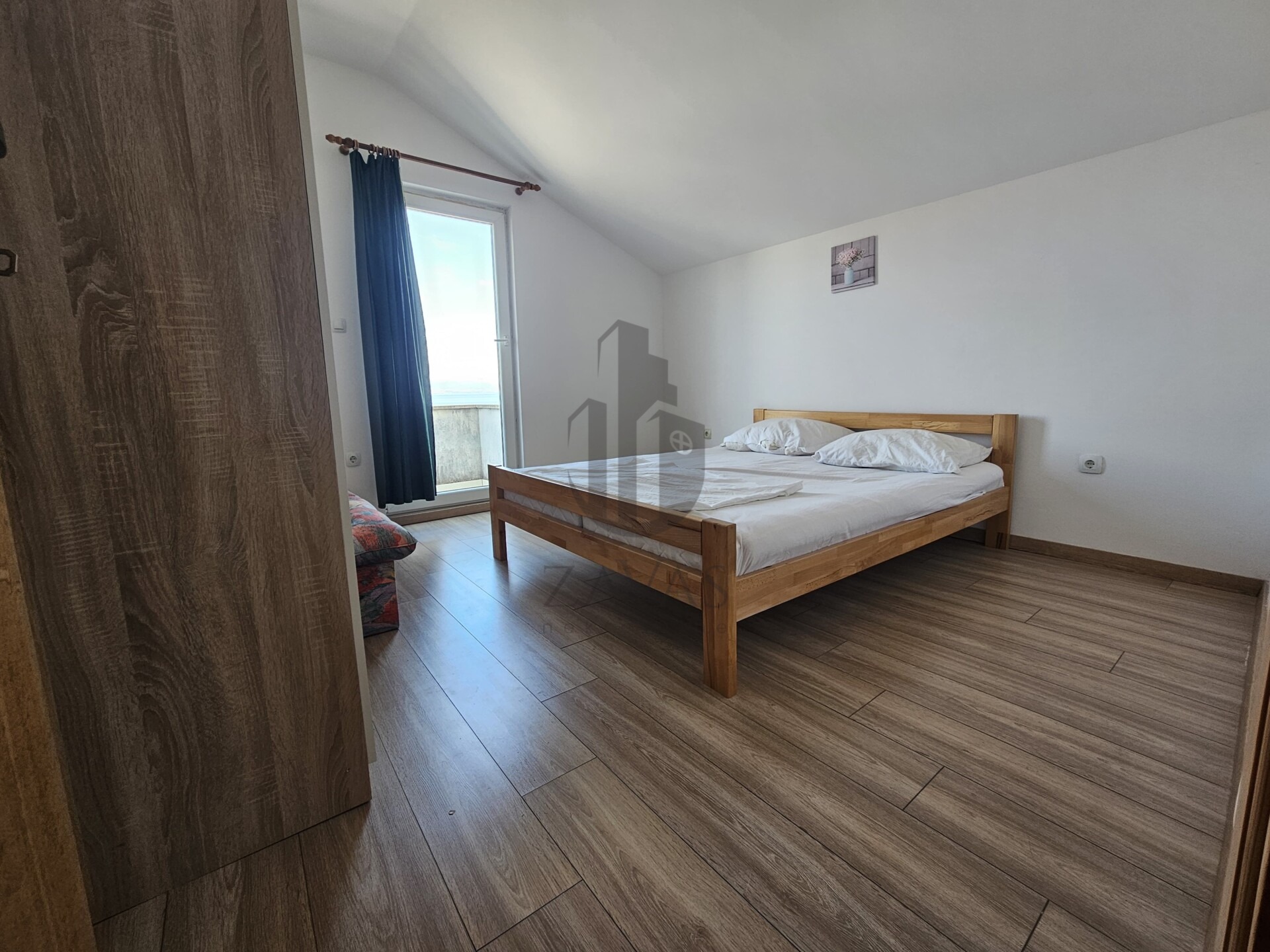 HAUS ZUM VERKAUF - SUPETAR, BRAČ (8)