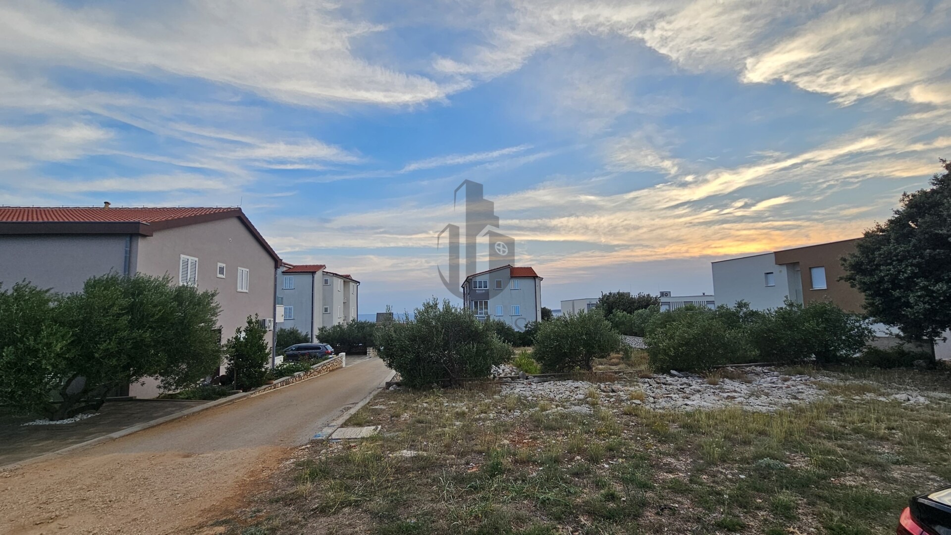 GRAĐEVINSKO ZEMLJIŠTE – MANDRE, PAG – 739 m²