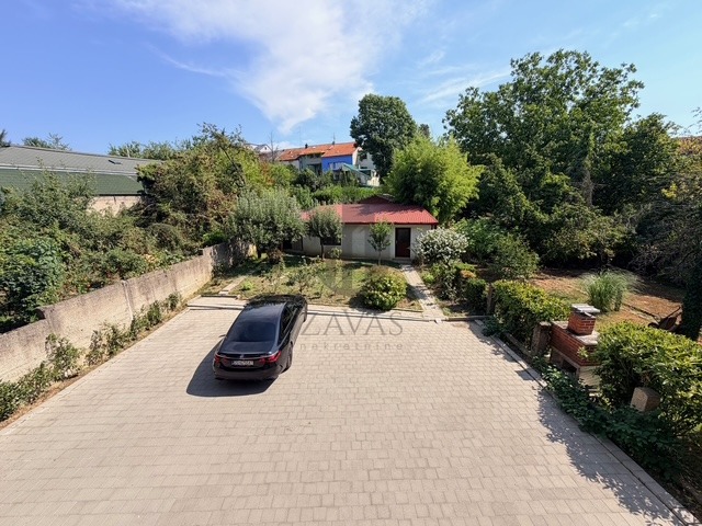 Kuća (Zgrada) Bukovac: 646m2 - 6PM, dvorište, parcela 633m2 (20)