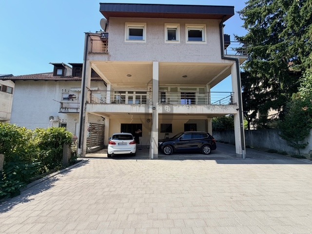 Kuća (Zgrada) Bukovac: 646m2 - 6PM, dvorište, parcela 633m2 (18)