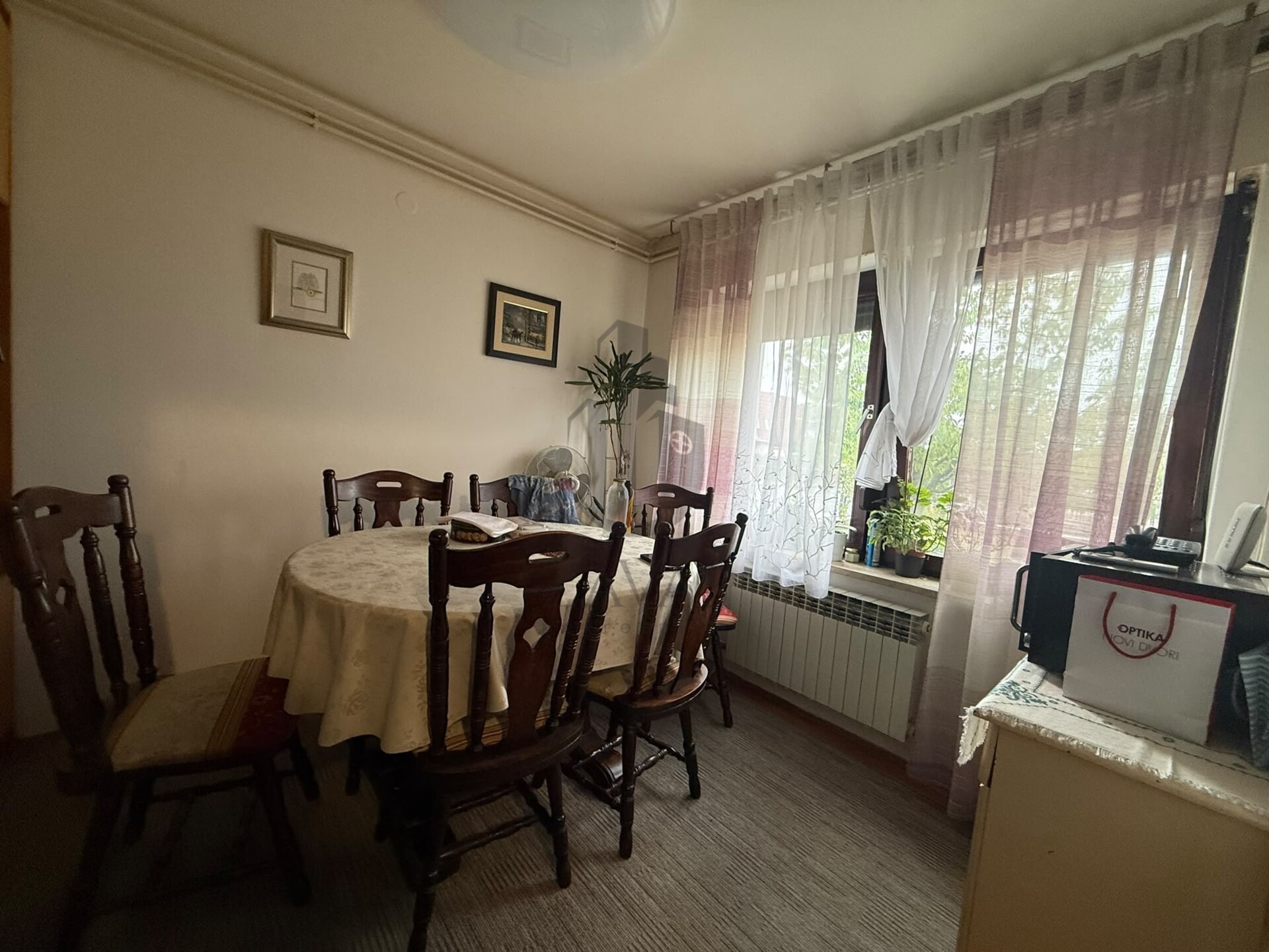 Kuća Zaprešić : 260m2 + Garaža (130m2 okućnice) (3)