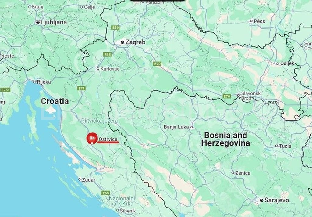 GOSPIĆ - Ostrvica - građevinsko i poljoprivredno zemljište ,10 hektara (8)