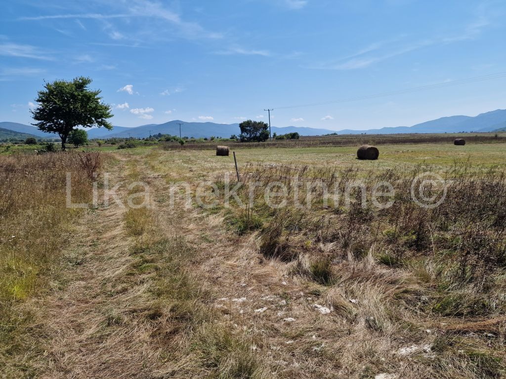 OTOČAC - Špilnik - poljoprivredno zemljiše uz Industrijsku zonu (4)