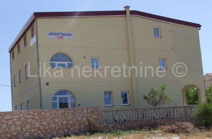 CESARICA - kuća s 4 apartmana,lokal, garaža (3)