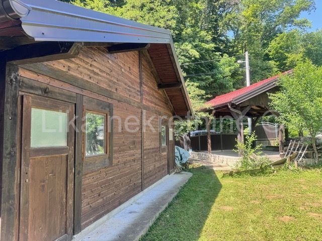 ZAGREB-Kraljevec iznad  Britanca kuća prizemnica na parceli  630m2 (6)