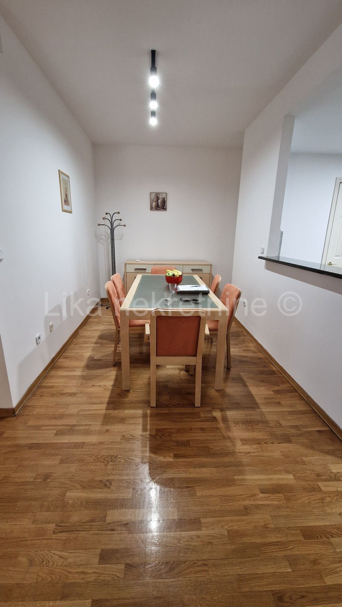 Zagreb - Centar - Trosoban stan - 3. kat - LIFT - Najam (3)