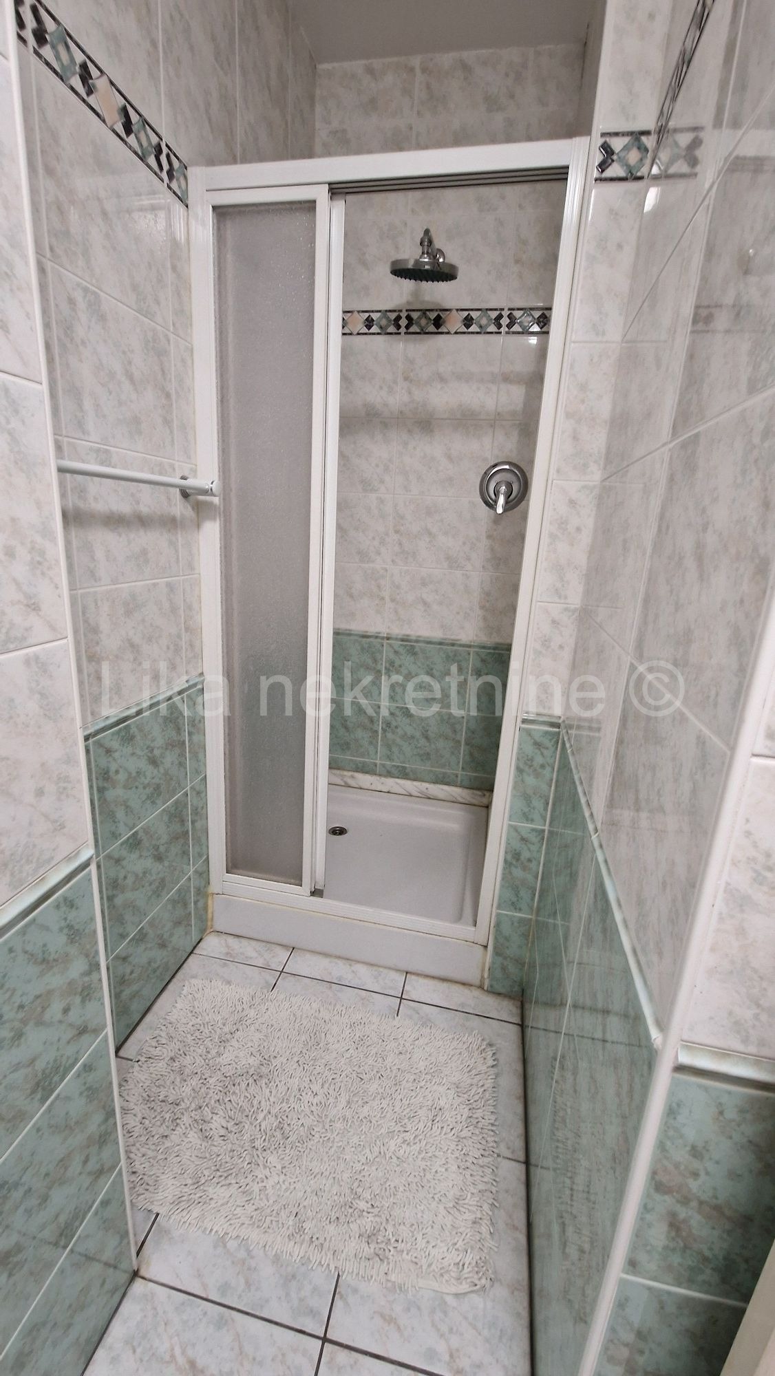Zagreb - Centar - Trosoban stan - 3. kat - LIFT - Najam (8)
