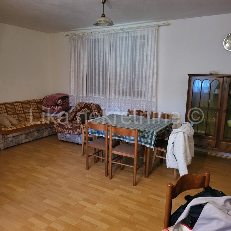 VODOTEČ ( Brinje ) - kuća prizemnica, dvorište i oranica (16)