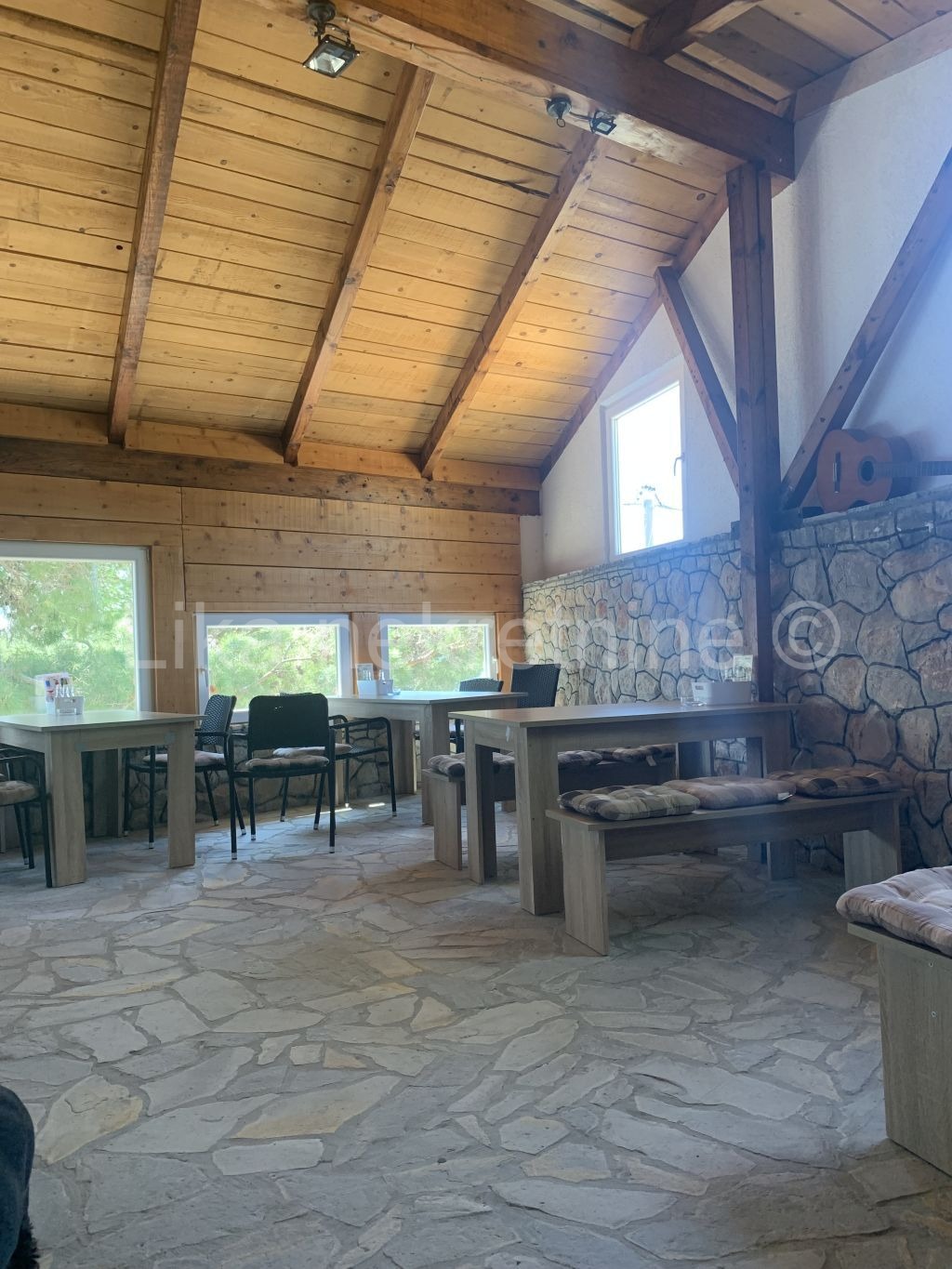 KARLOBAG - kuća s restoranom 1.red do mora (25)