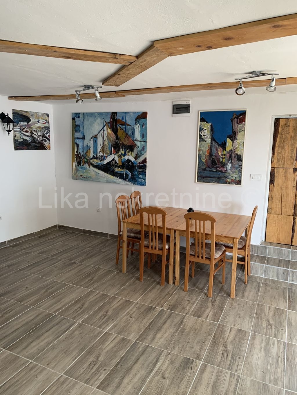 KARLOBAG - kuća s restoranom 1.red do mora (21)