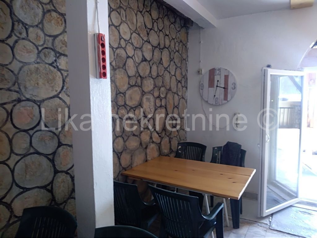 KARLOBAG - kuća s restoranom 1.red do mora (13)