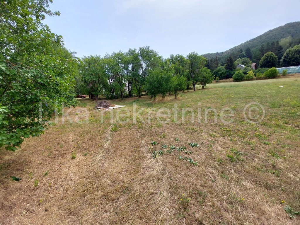 VRHOVINE - kuća s gospodarskim zgradama, voćnjak, oranica (7)