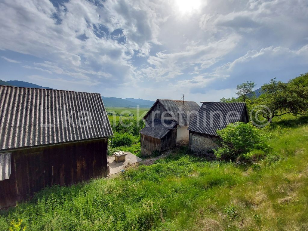 KOSINJ - Lipovo polje, starinska kuća i zemljište 33700 m2 (8)