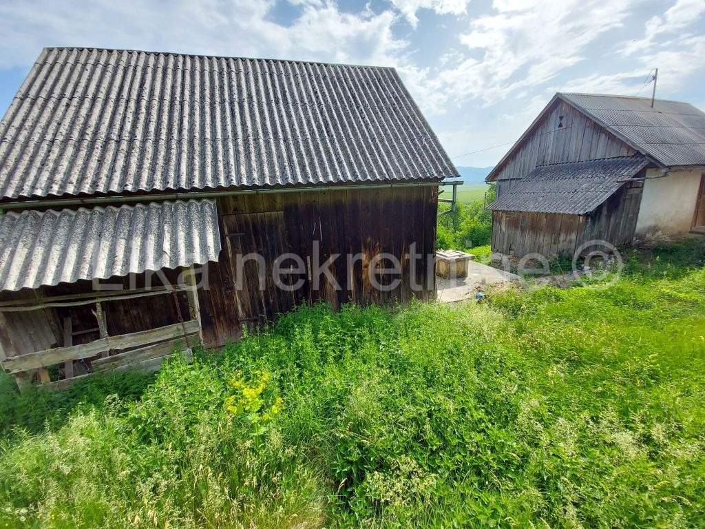 KOSINJ - Lipovo polje, starinska kuća i zemljište 33700 m2 (7)
